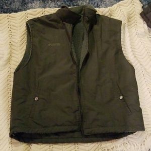 Reversible winter vest